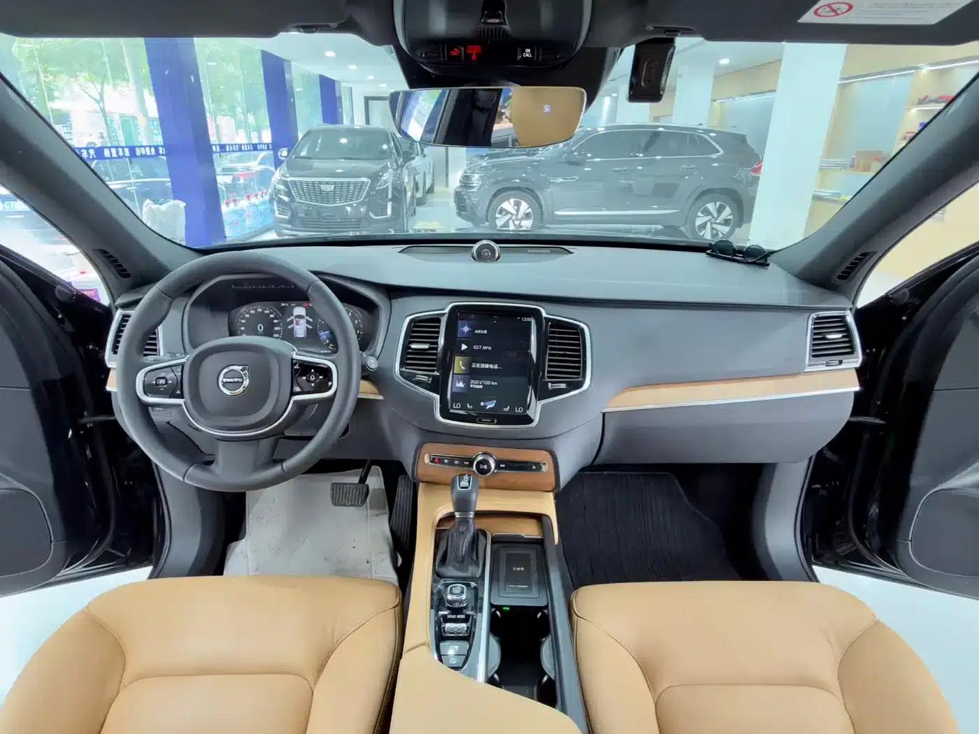 2019 Volvo XC90 T6 Smart Edition 7-seater (China V emission standard) — миниатюра 5