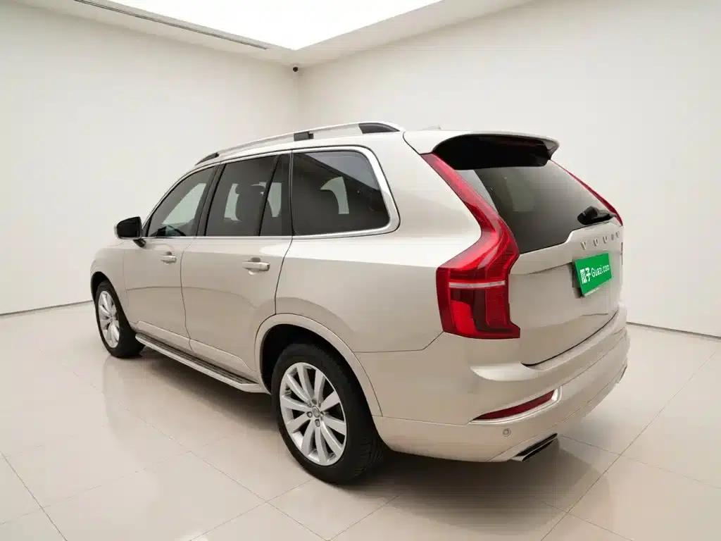 2017 Volvo XC90 T6 Smart Edition 5-seater — миниатюра 4