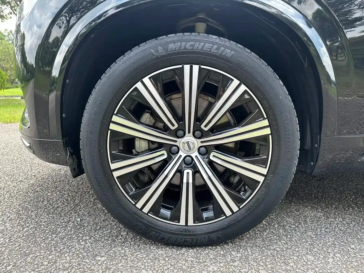 2020 Volvo XC90 Facelift T6 Inscription Luxury Edition 7-Seater — миниатюра 9