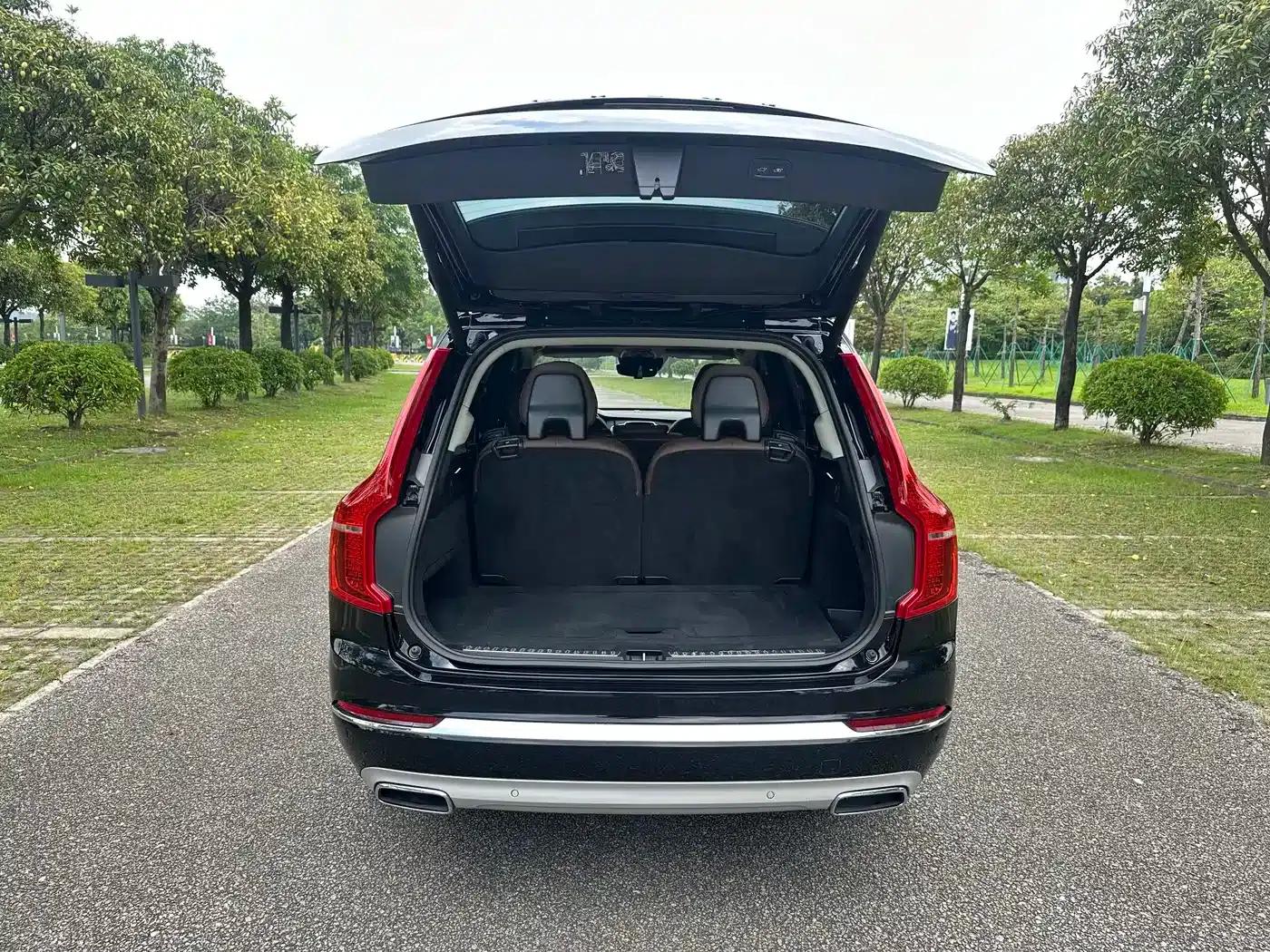 2020 Volvo XC90 Facelift T6 Inscription Luxury Edition 7-Seater — миниатюра 10