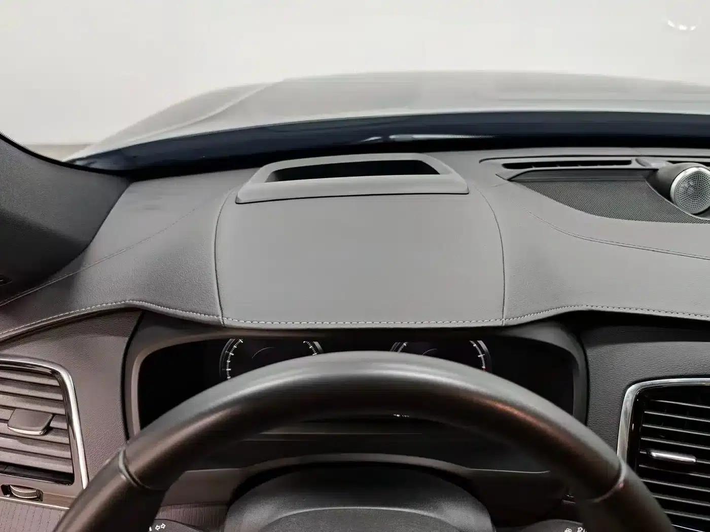 2021 Volvo XC90 B6 Inscription Luxury Edition 7-seater — миниатюра 7