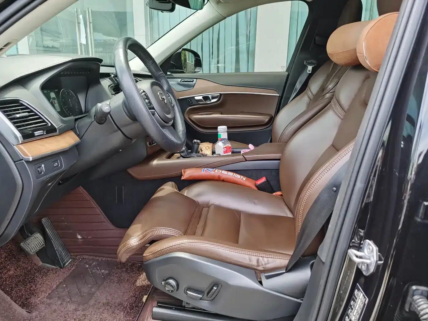 2019 Volvo XC90 T6 Smart Edition 7-seater (China V emission standard) — миниатюра 3