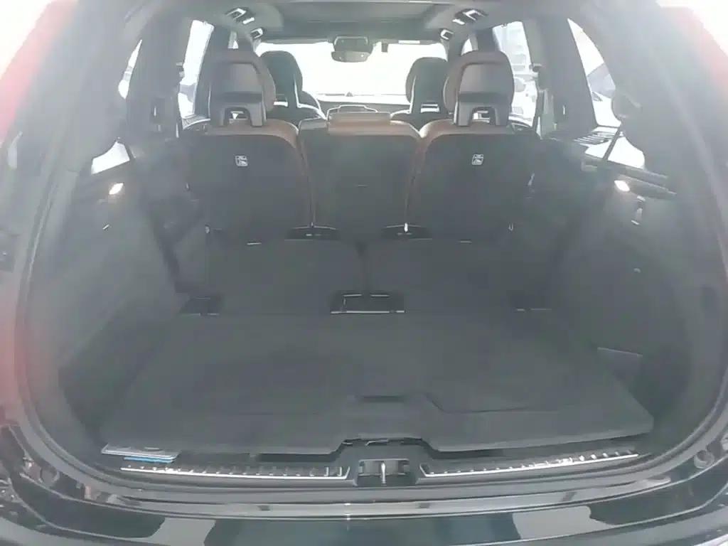 2021 Volvo XC90 B6 Inscription Luxury Edition 7-seater — миниатюра 19