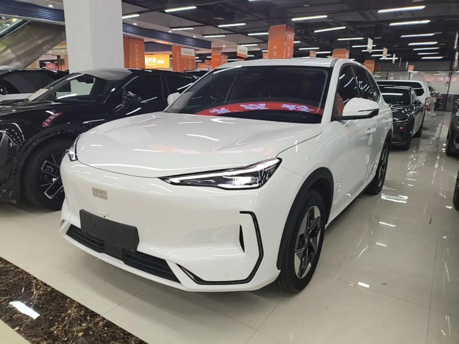 Geely Galaxy E5 2024 440km Exploration Version — миниатюра 1
