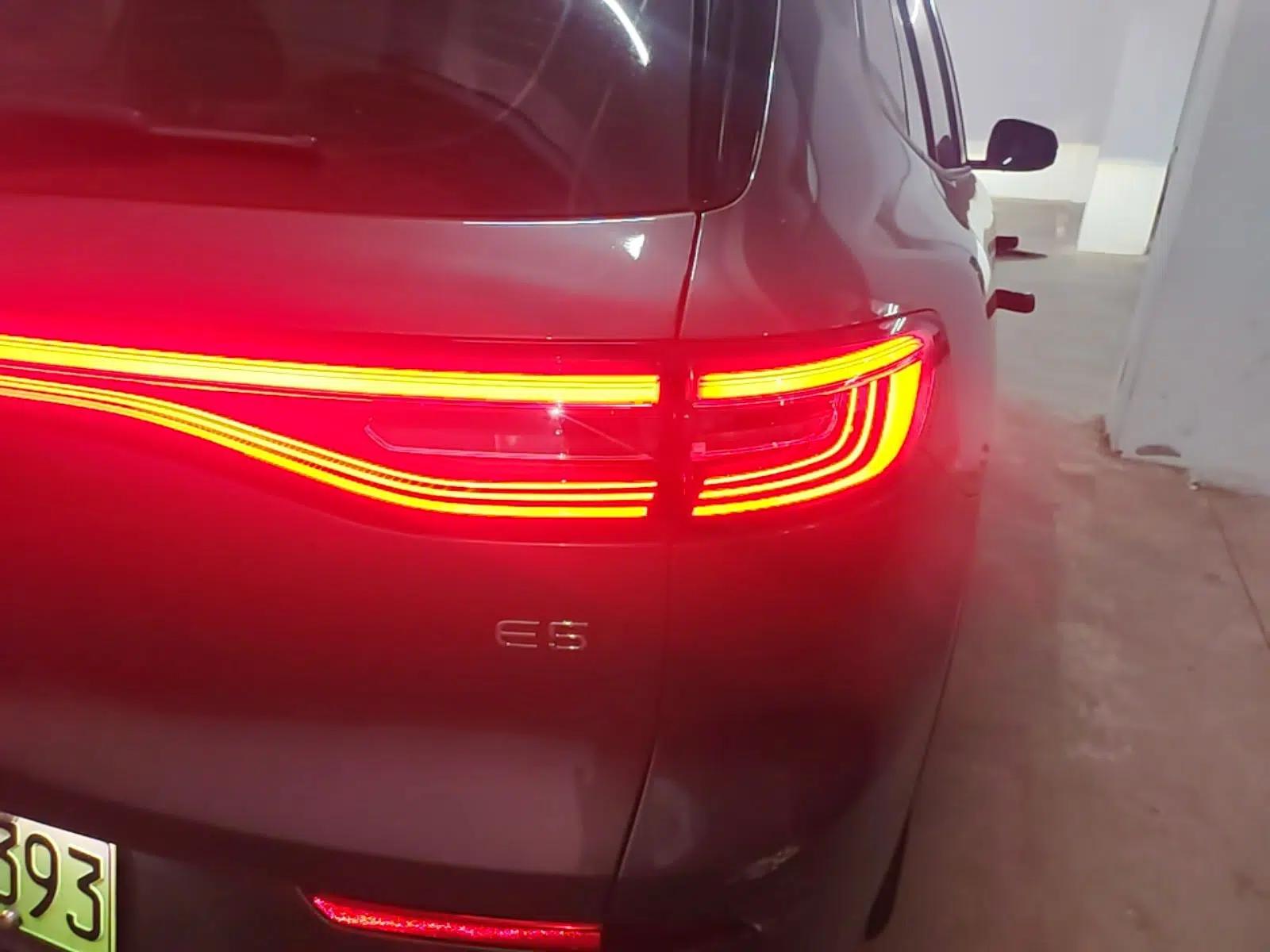 Geely Galaxy E5 2024 440km Launch Edition — миниатюра 9
