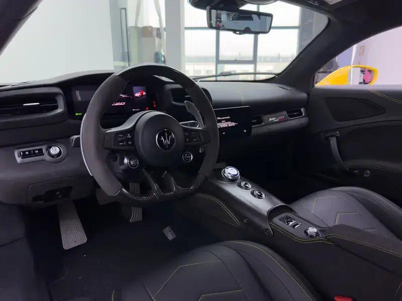 Maserati MC20 2023 3.0T Standard Edition — миниатюра 23