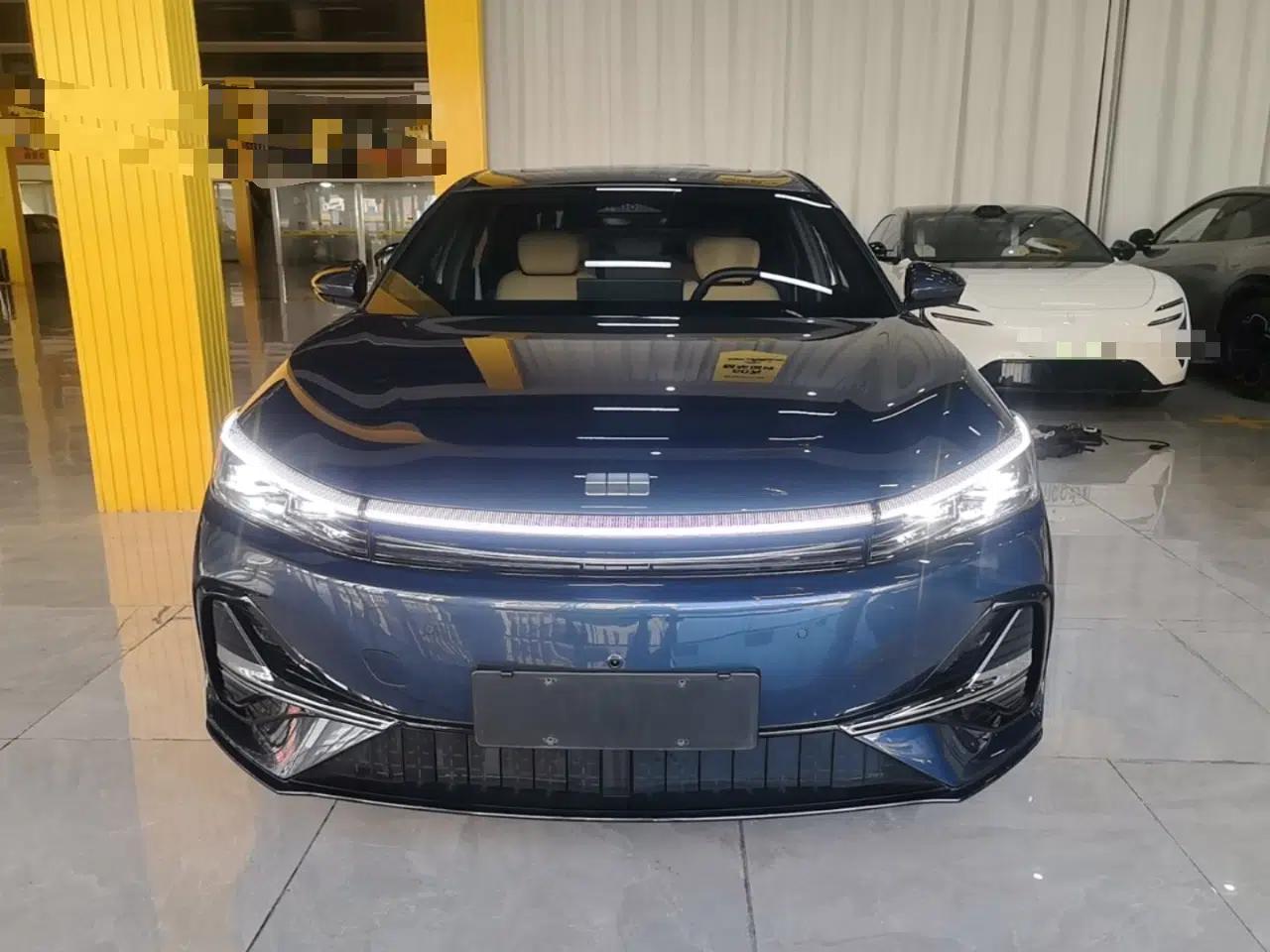 Geely Galaxy A7 2025 Model EM-i 150km Starship Edition — миниатюра 2