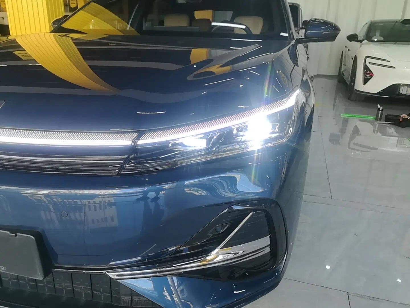 Geely Galaxy A7 2025 Model EM-i 150km Starship Edition — миниатюра 8