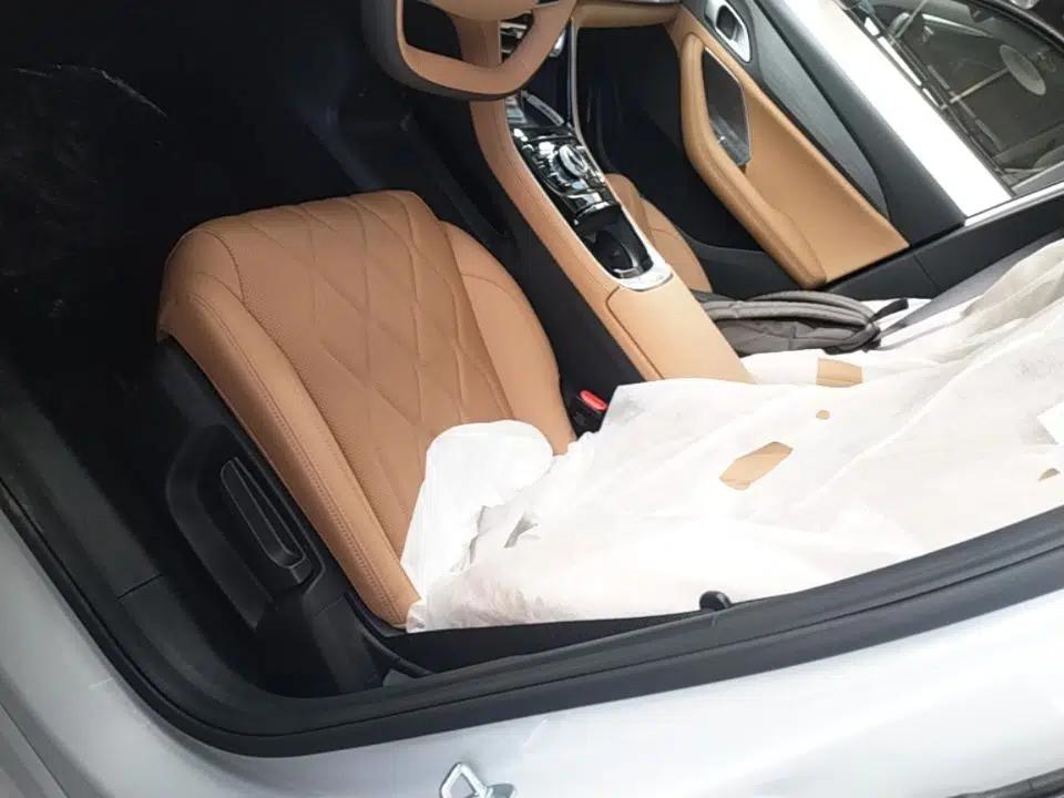 Geely Galaxy A7 2025 Model EM-i 150km Long-Distance Edition — миниатюра 26