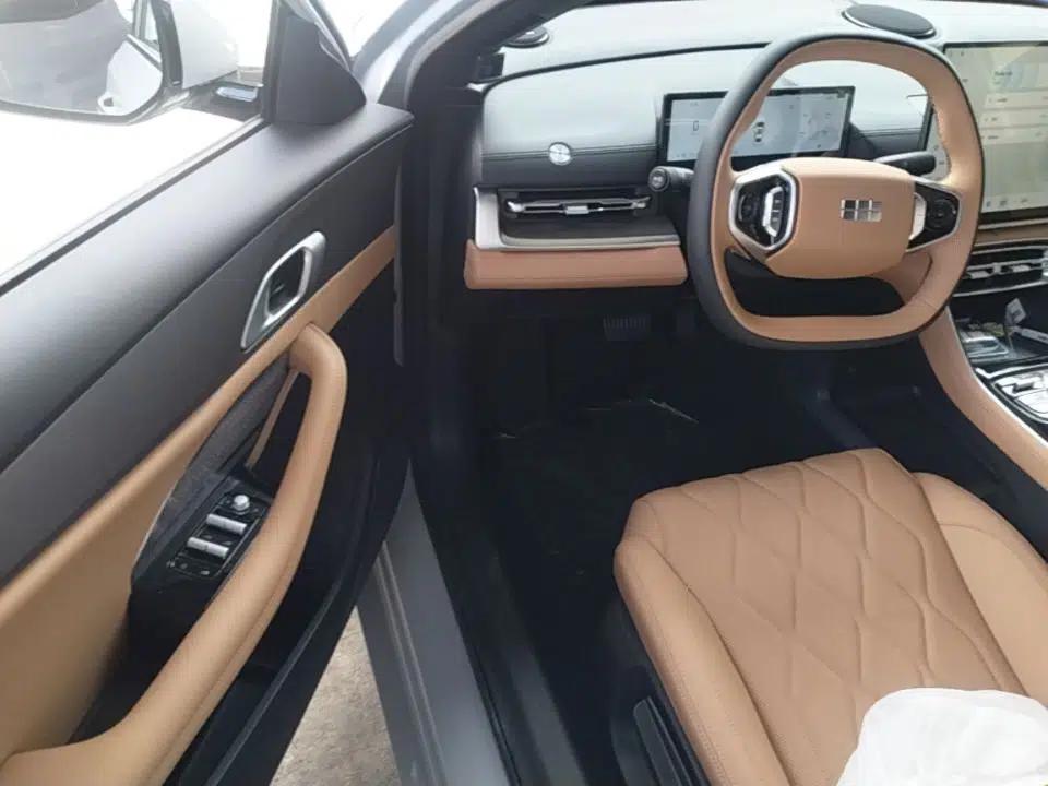 Geely Galaxy A7 2025 Model EM-i 150km Long-Distance Edition — миниатюра 27