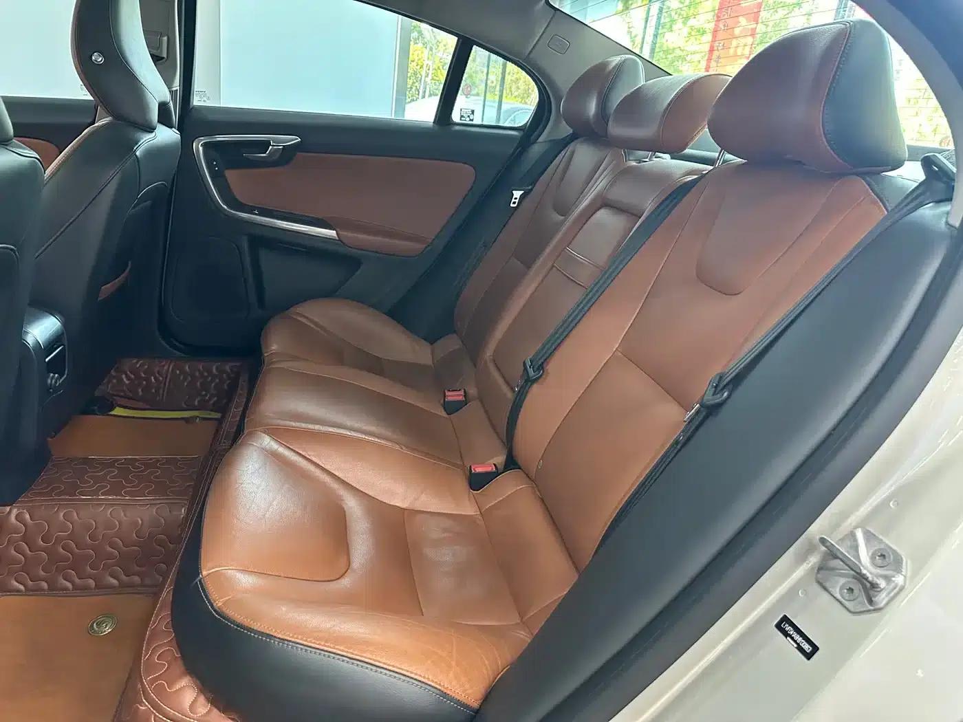 2017 Volvo S60L T4 Smart Edition — миниатюра 19