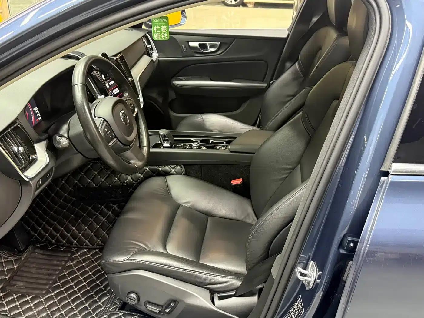 2022 Volvo S60 B4 Smart Luxury Edition — миниатюра 16
