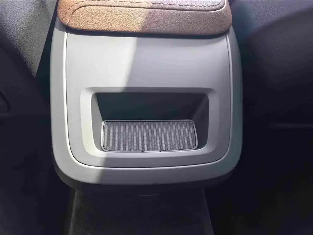 2026 Volvo S60 B4 Smart Luxury Edition — миниатюра 13