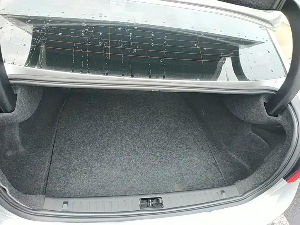 2018 Volvo S60 S60L T3 Smart Progressive Edition — миниатюра 19