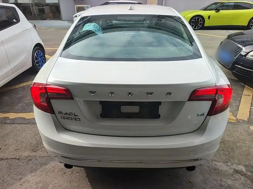 2018 Volvo S60 S60L T4 Smart Edition — миниатюра 6