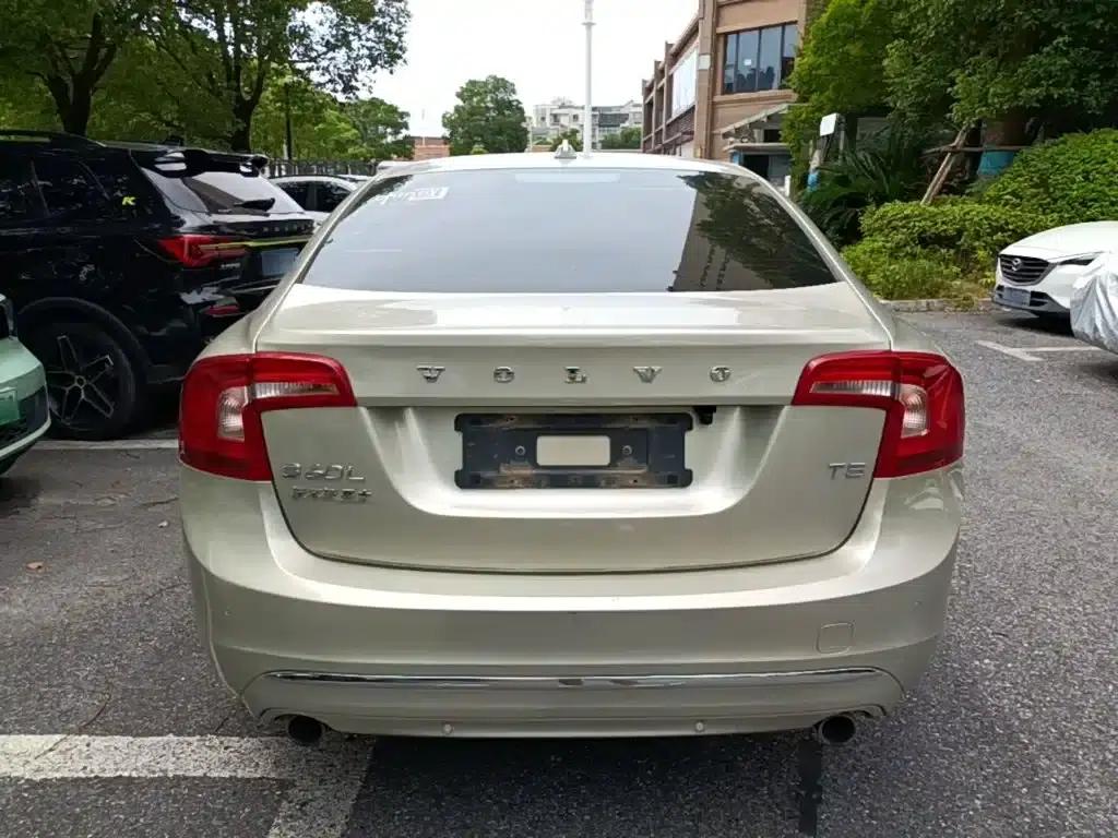 2019 Volvo S60 S60L Facelift T5 Smart Advanced Edition — миниатюра 6