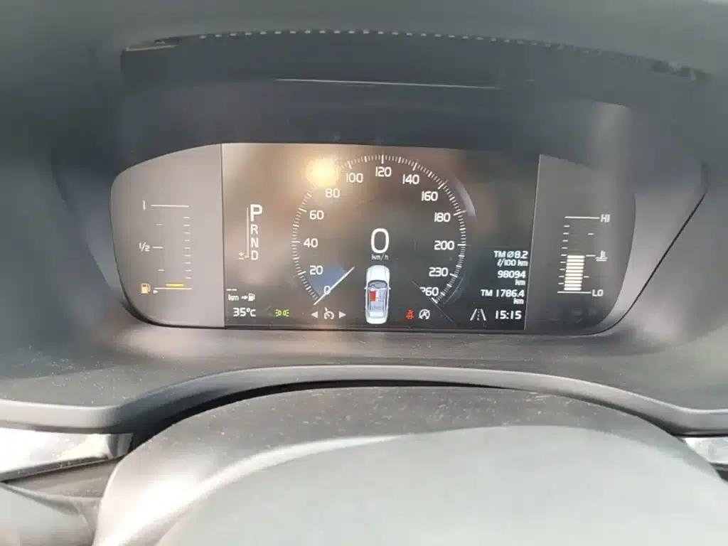 2020 Volvo S60 T4 Inscription Luxury Edition — миниатюра 12