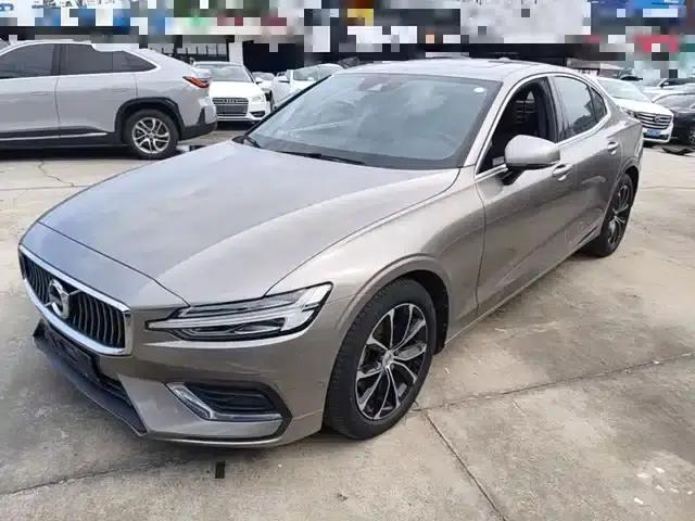 2020 Volvo S60 T4 Inscription Luxury Edition