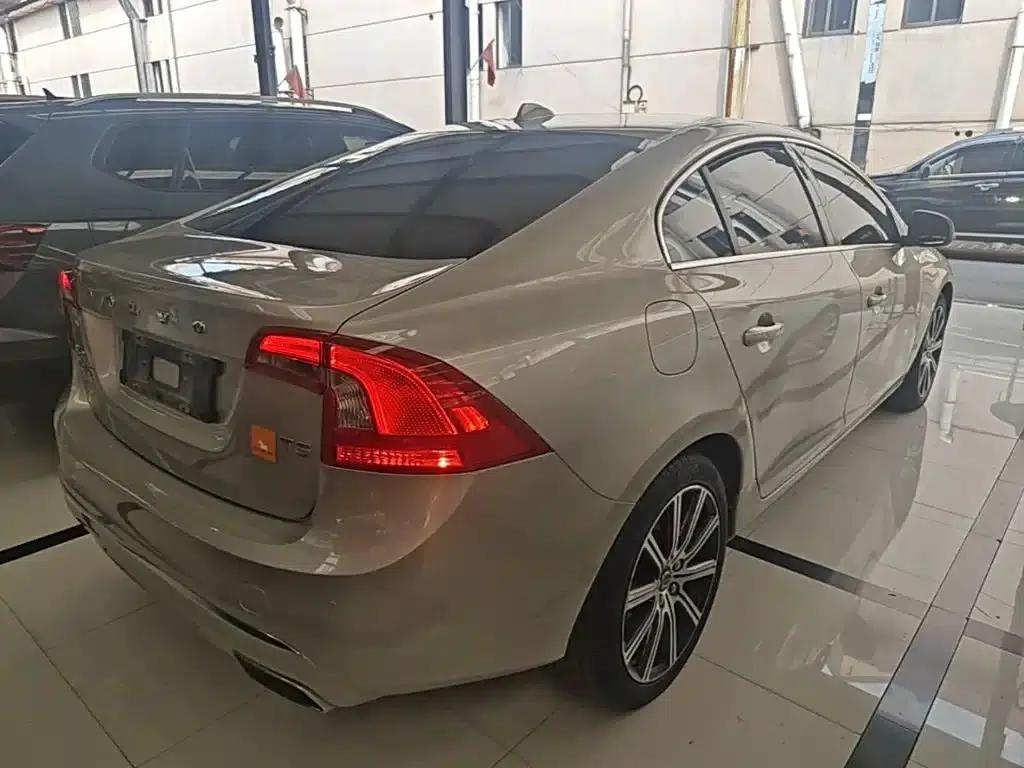 2019 Volvo S60, S60L Facelift, T5 Smart Elite Edition — миниатюра 7