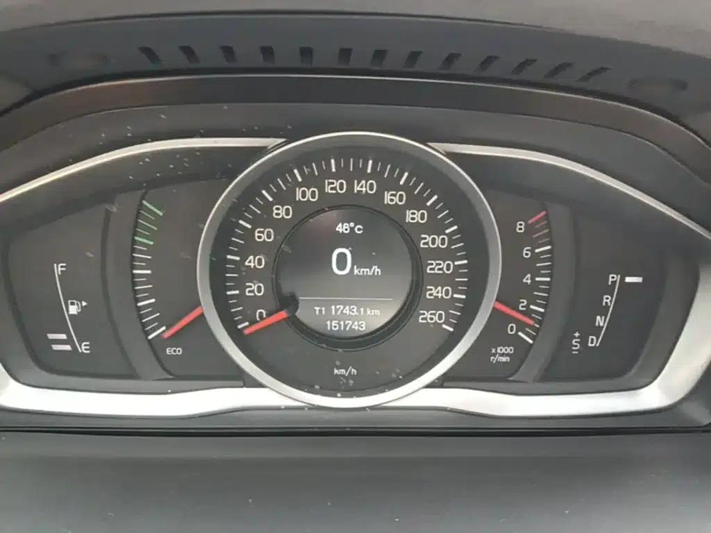 2018 Volvo S60 S60L T3 Smart Progressive Edition — миниатюра 12