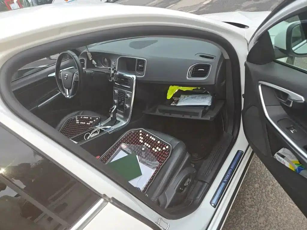2019 Volvo S60 S60L Facelift T5 Smart Advanced Edition — миниатюра 22