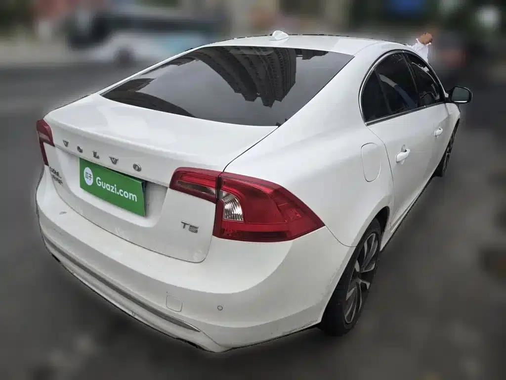 2019 Volvo S60 S60L Facelift T5 Smart Advanced Edition — миниатюра 5
