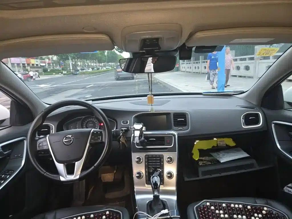 2019 Volvo S60 S60L Facelift T5 Smart Advanced Edition — миниатюра 6
