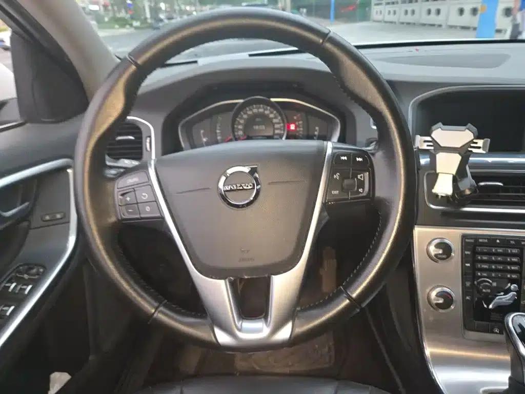 2019 Volvo S60 S60L Facelift T5 Smart Advanced Edition — миниатюра 7