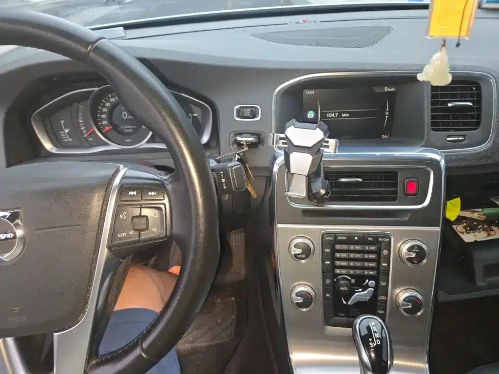 2019 Volvo S60 S60L Facelift T5 Smart Advanced Edition — миниатюра 10