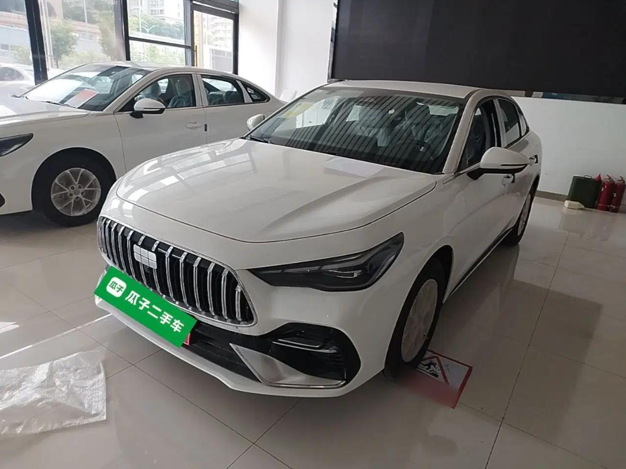 Geely Galaxy Stellar 6 2026 Model 125km Long-range Edition — миниатюра 1