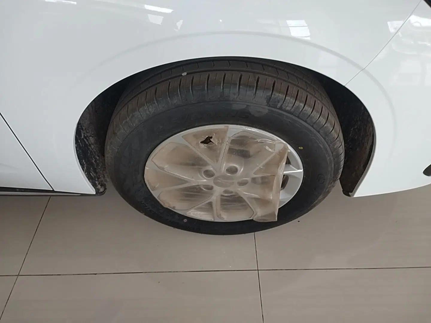 Geely Galaxy Stellar 6 2026 Model 125km Long-range Edition — миниатюра 11