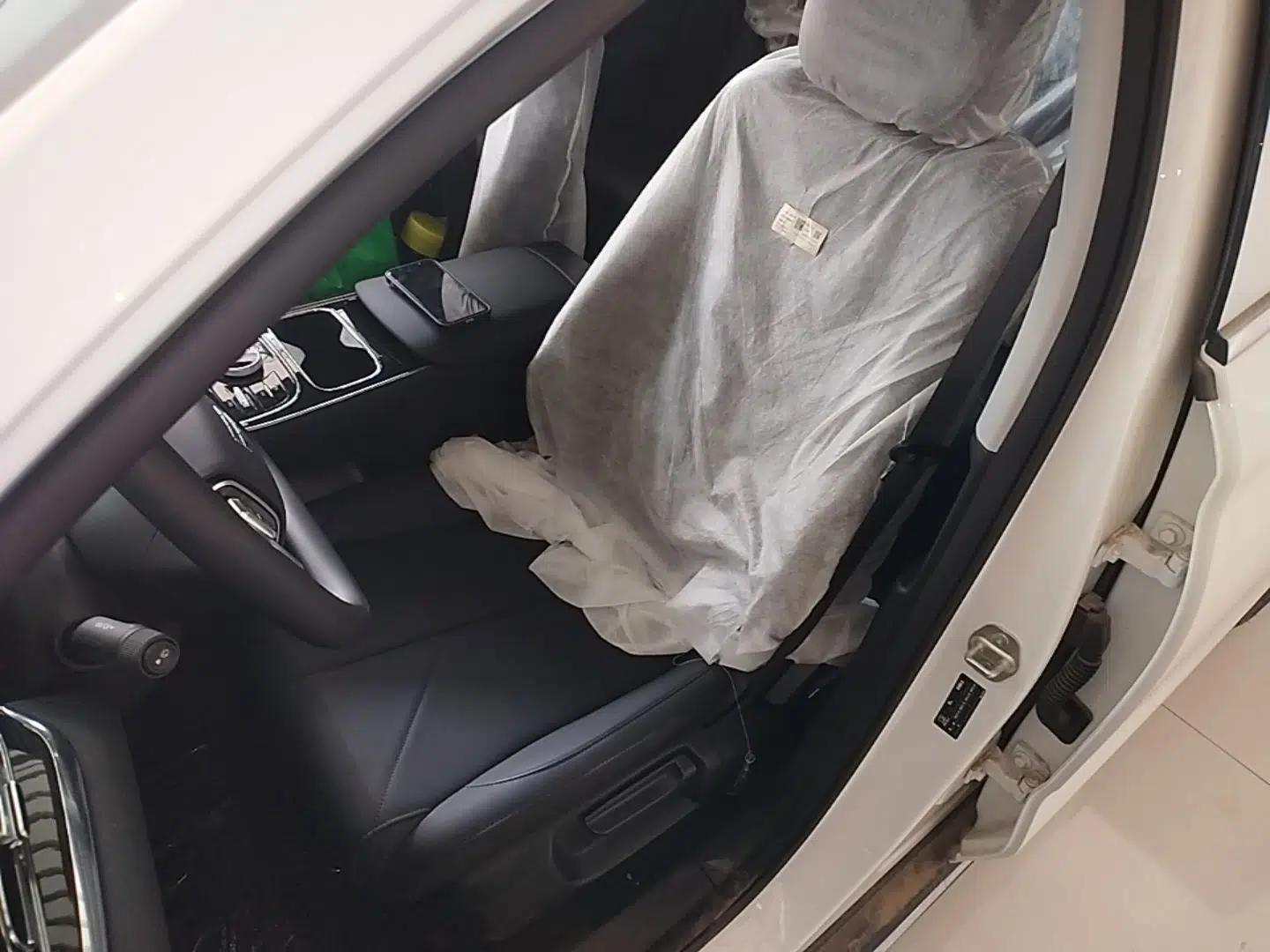 Geely Galaxy Stellar 6 2026 Model 125km Long-range Edition — миниатюра 17