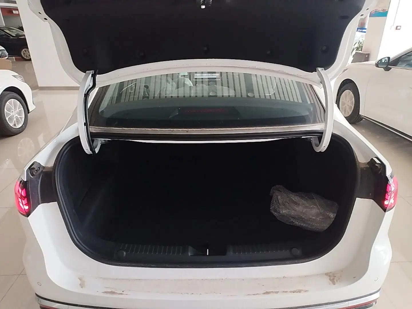 Geely Galaxy Stellar 6 2026 Model 125km Long-range Edition — миниатюра 22