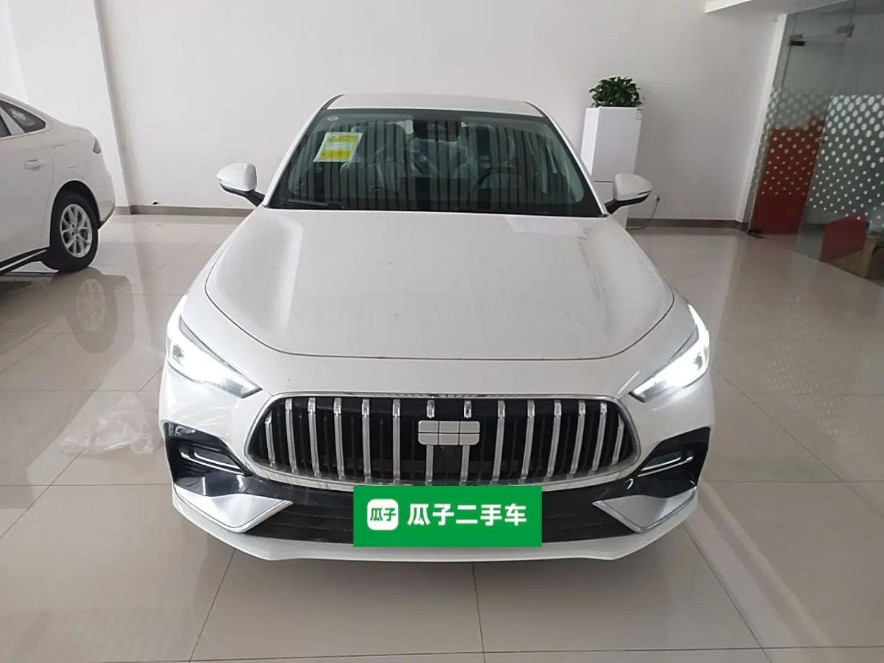 Geely Galaxy Stellar 6 2026 Model 125km Long-range Edition — миниатюра 2