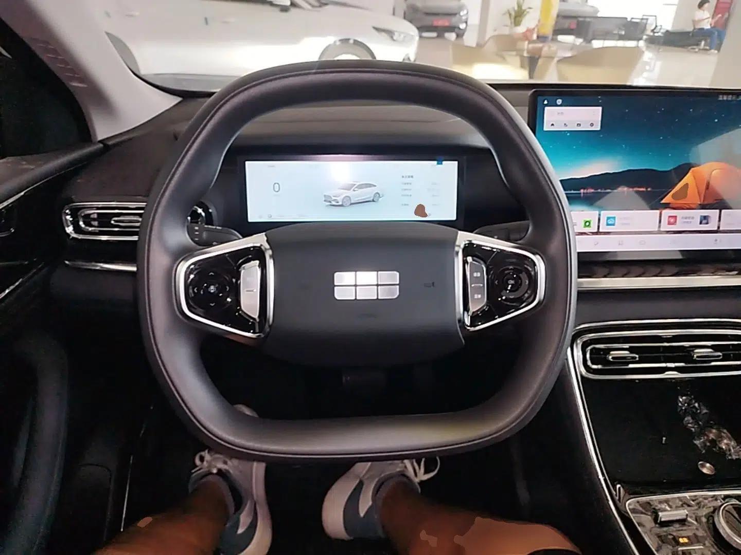 Geely Galaxy Stellar 6 2026 Model 125km Long-range Edition — миниатюра 13