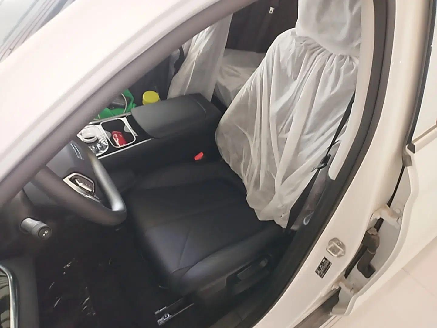Geely Galaxy Stellar 6 2026 Model 125km Long-range Edition — миниатюра 17