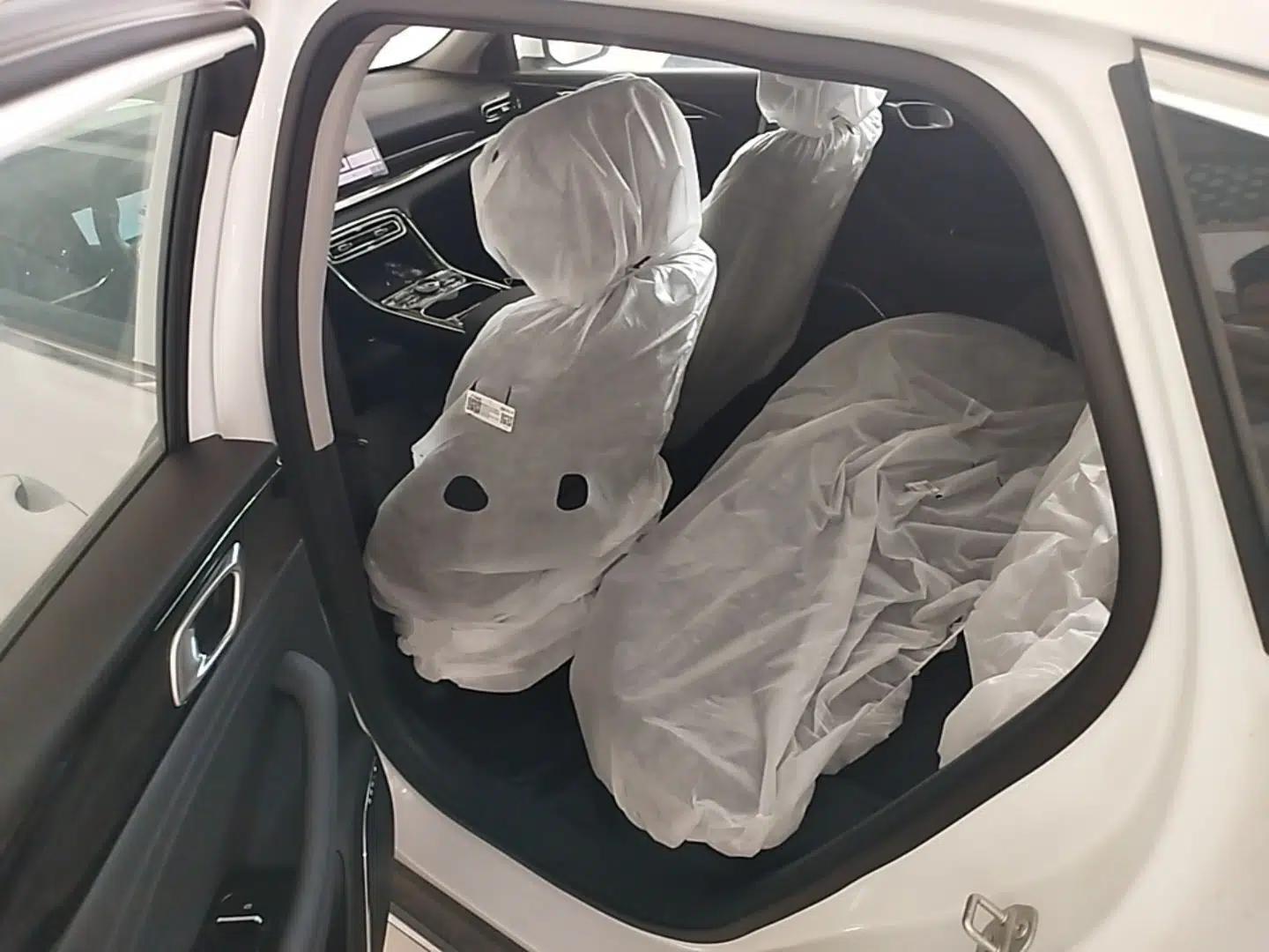 Geely Galaxy Stellar 6 2026 Model 125km Long-range Edition — миниатюра 20