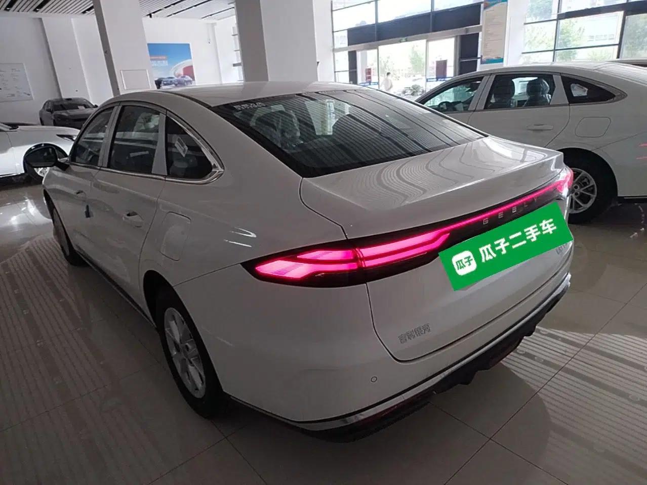 Geely Galaxy Stellar 6 2026 Model 125km Long-range Edition — миниатюра 4