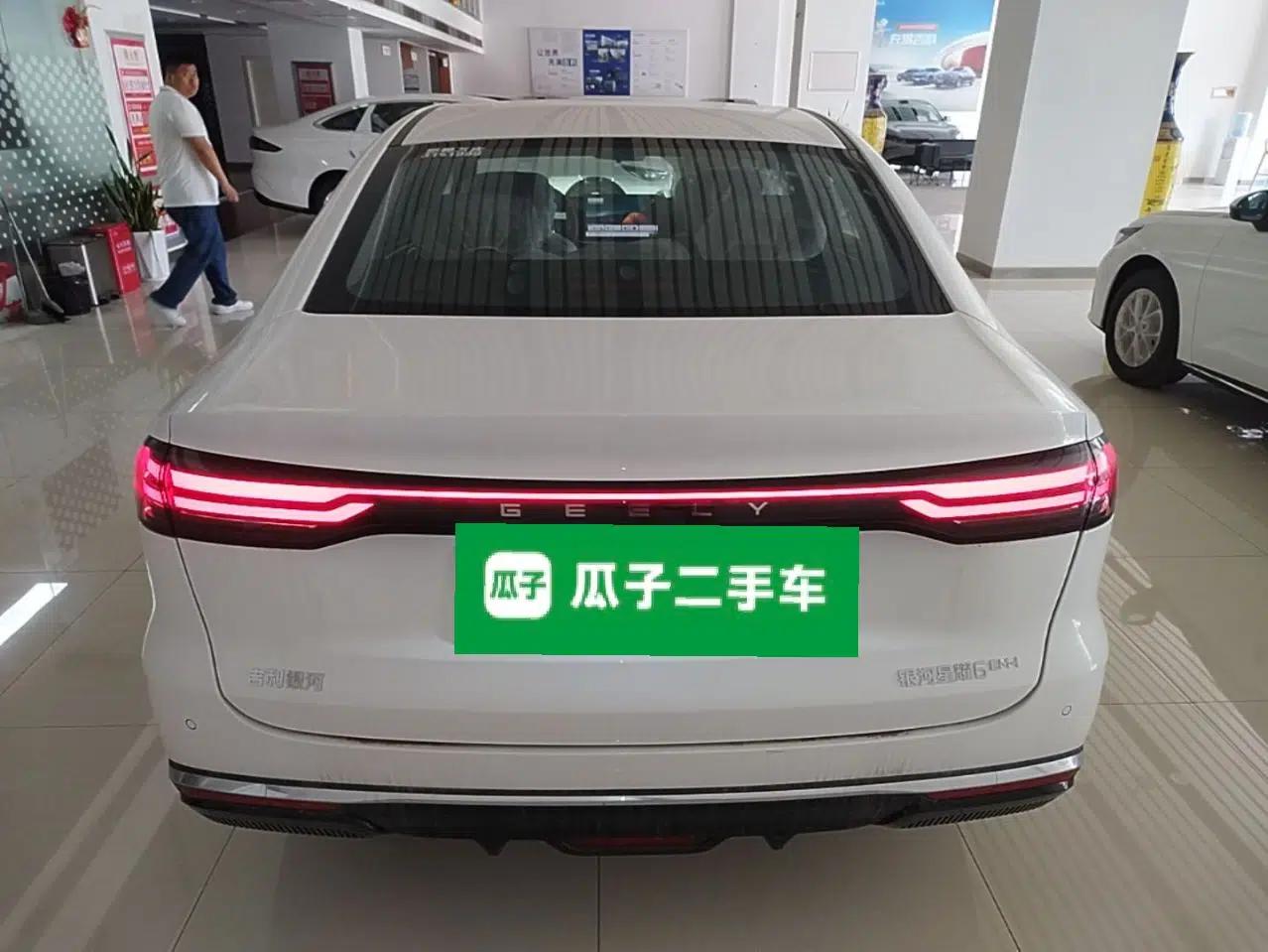 Geely Galaxy Stellar 6 2026 Model 125km Long-range Edition — миниатюра 5