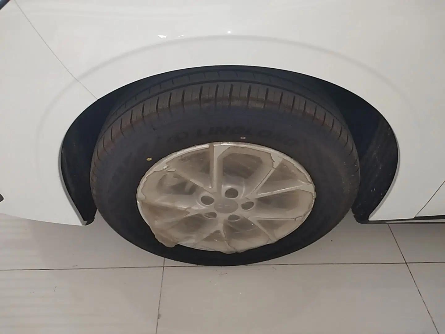 Geely Galaxy Stellar 6 2026 Model 125km Long-range Edition — миниатюра 10