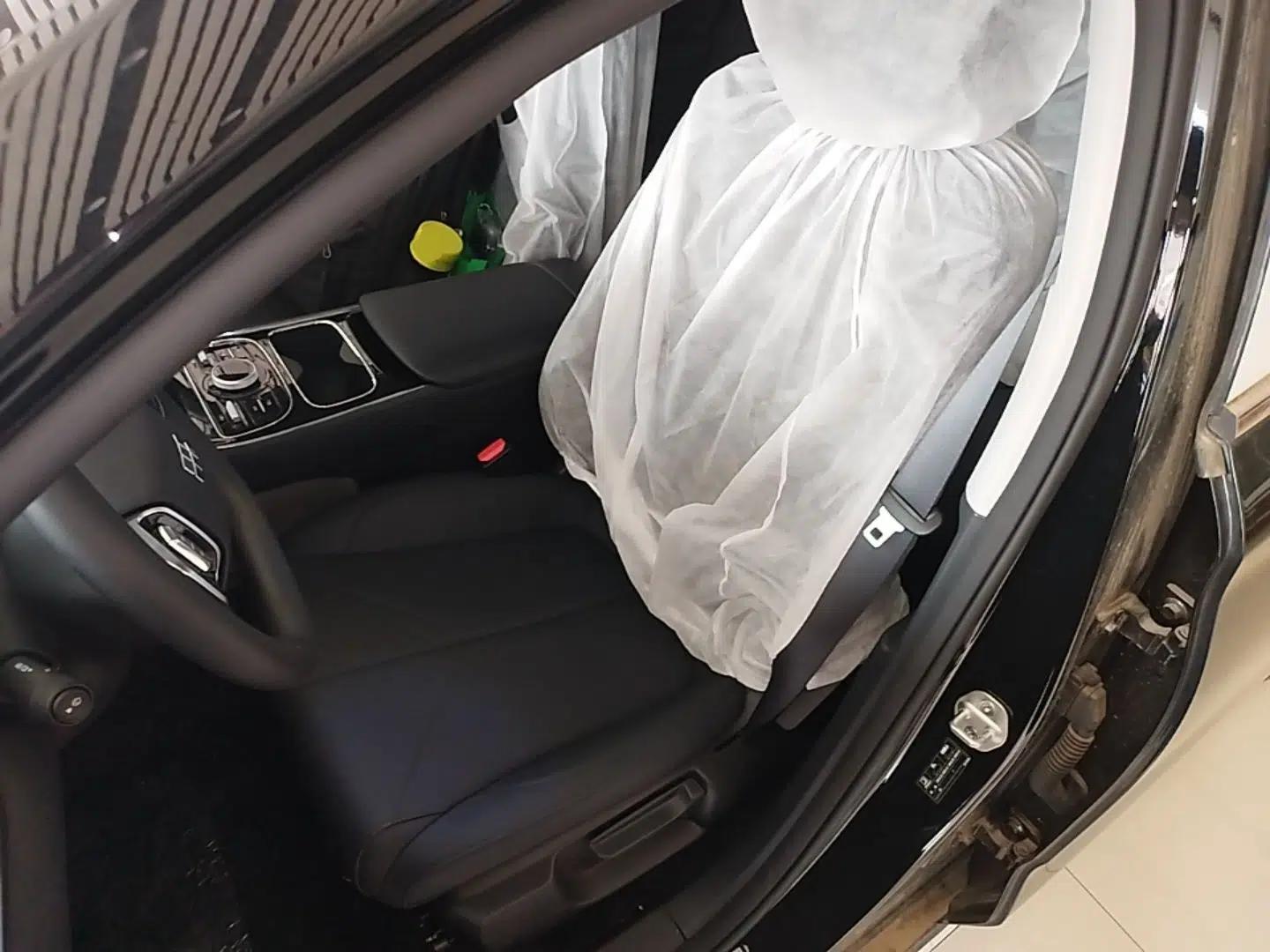 Geely Galaxy Stellar 6 2026 Model 125km Long-range Edition — миниатюра 17