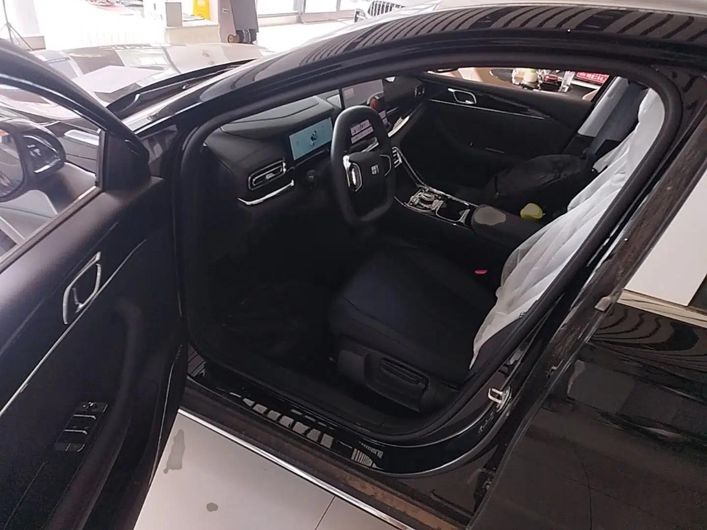 Geely Galaxy Stellar 6 2026 Model 125km Long-range Edition — миниатюра 18