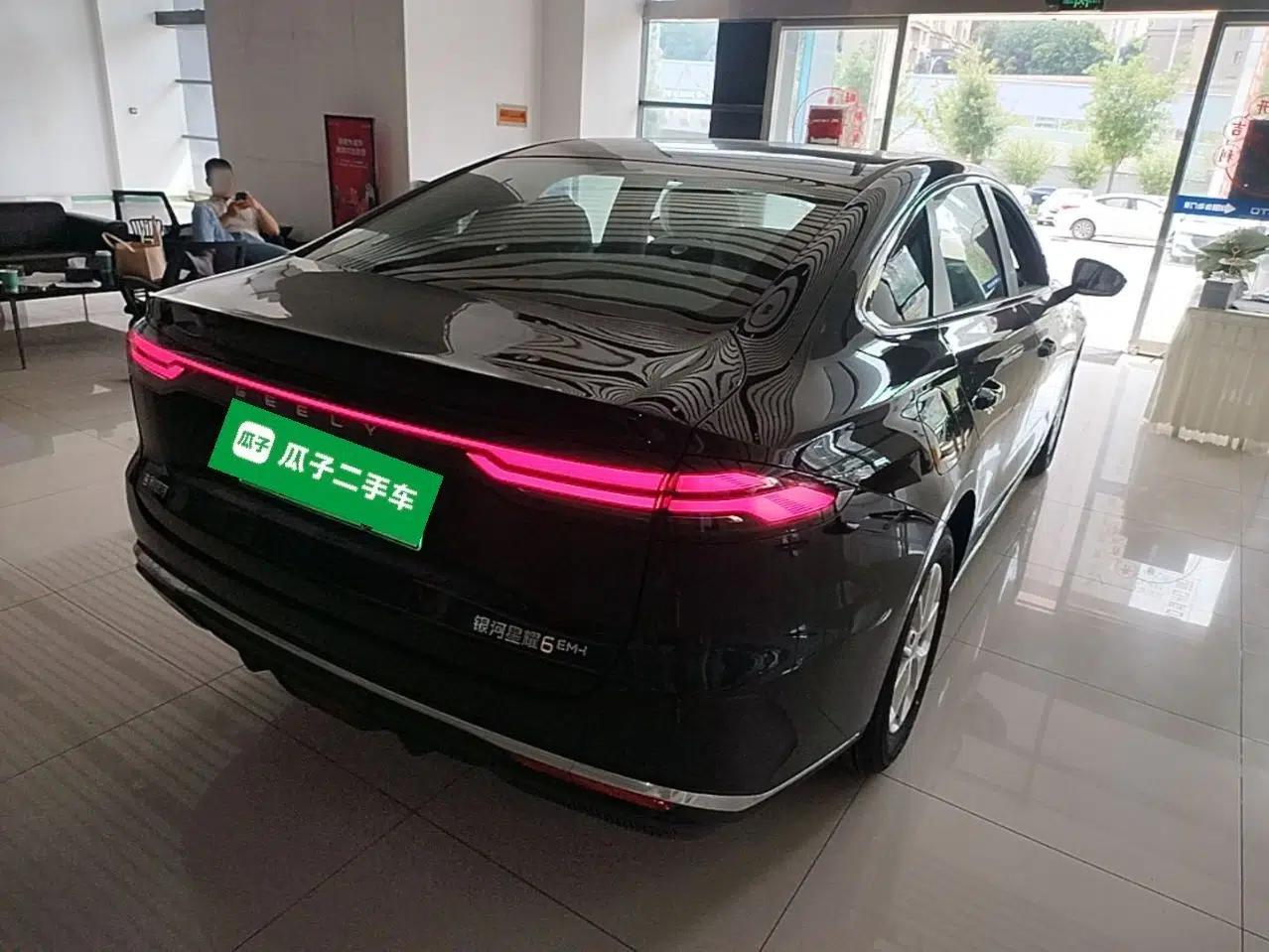 Geely Galaxy Stellar 6 2026 Model 125km Long-range Edition — миниатюра 6
