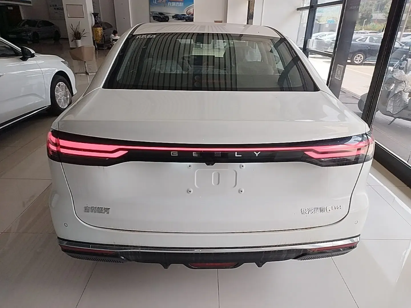 Geely Galaxy Stellar 6 2026 Model 125km Long-range Edition — миниатюра 5