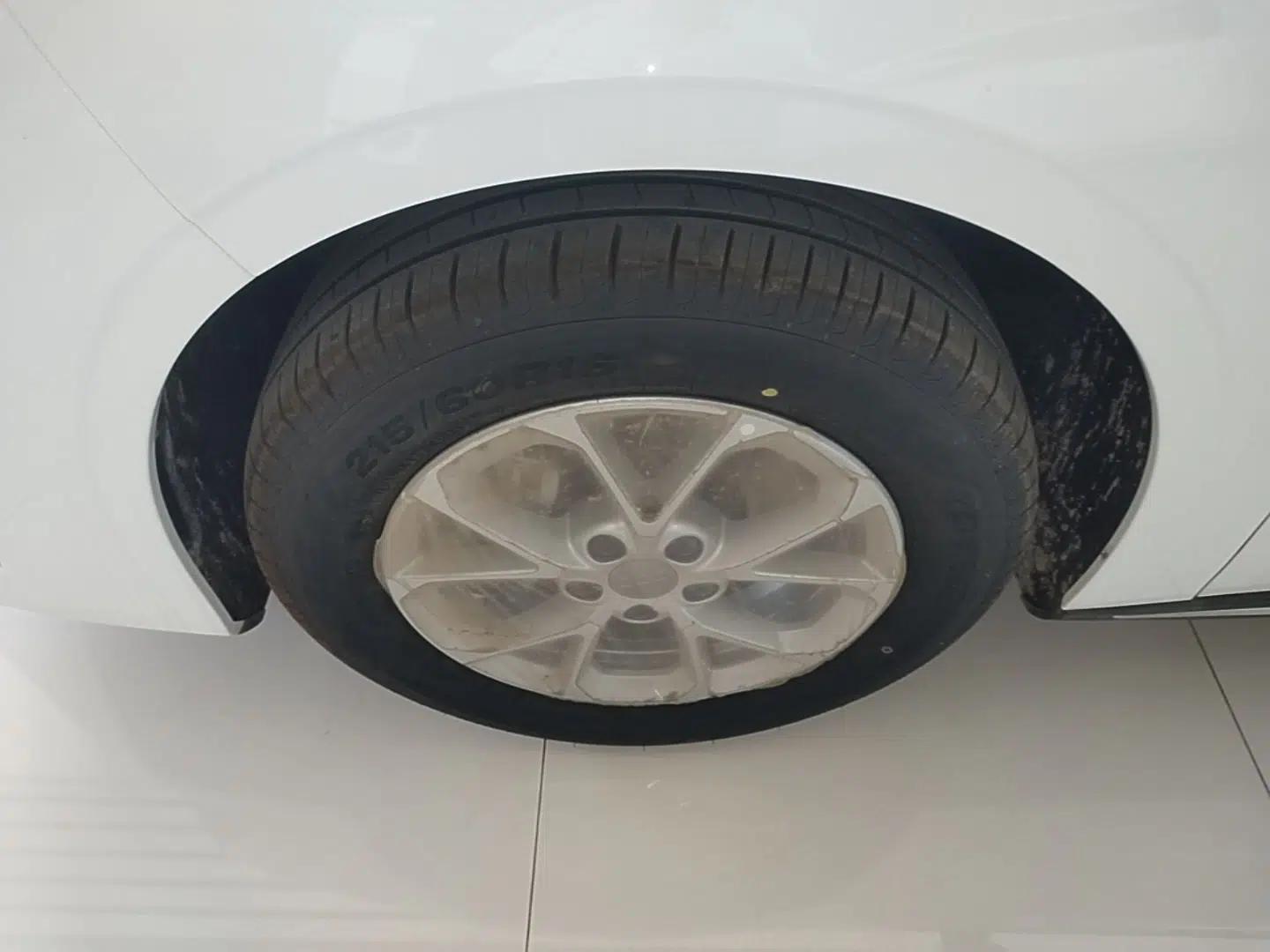 Geely Galaxy Stellar 6 2026 Model 125km Long-range Edition — миниатюра 10
