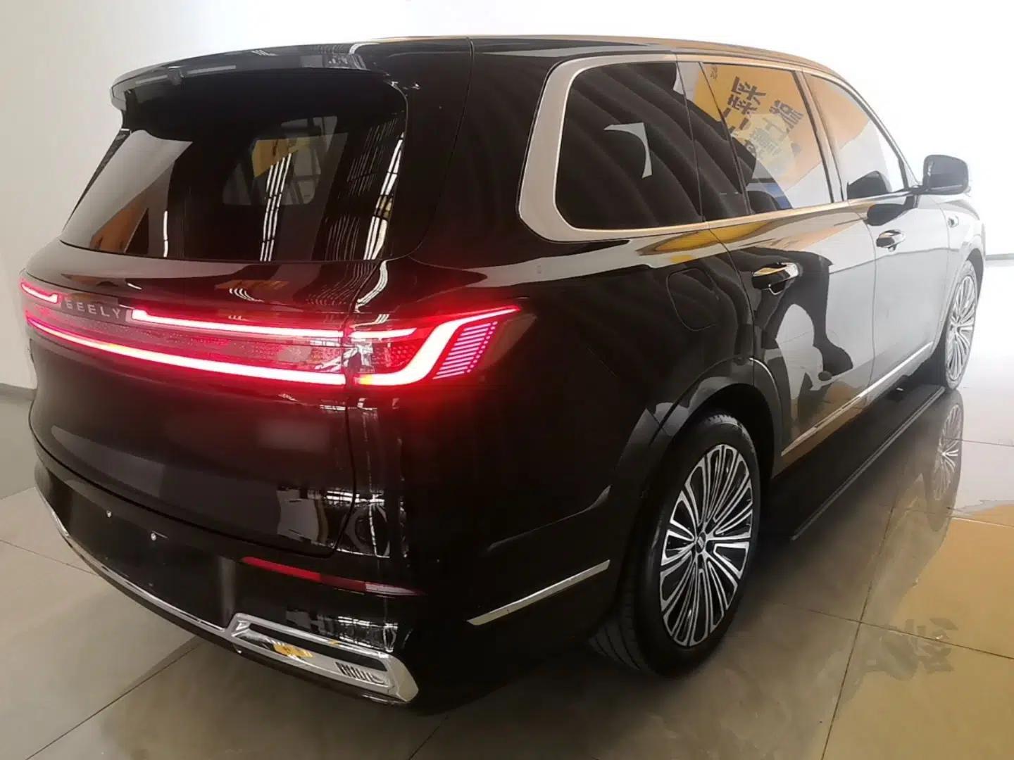 Geely Galaxy M9 2025 Model 210km Four-Wheel-Drive Leading Edition — миниатюра 6