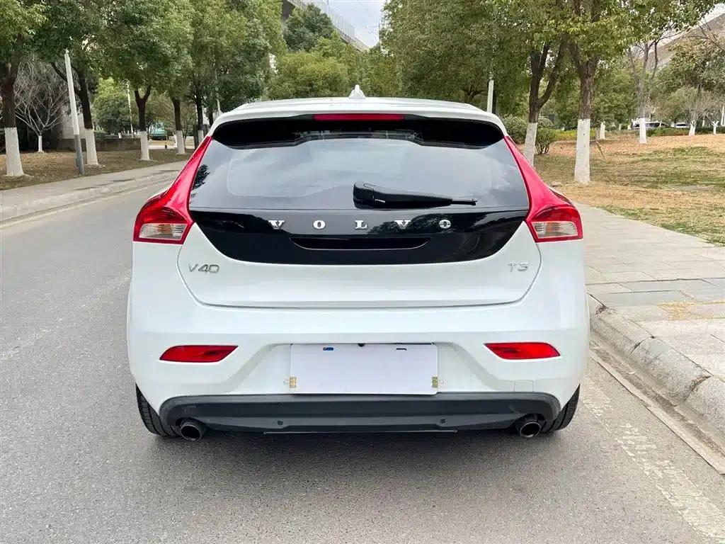 2016 Volvo V40 T3 Smart Edition — миниатюра 6
