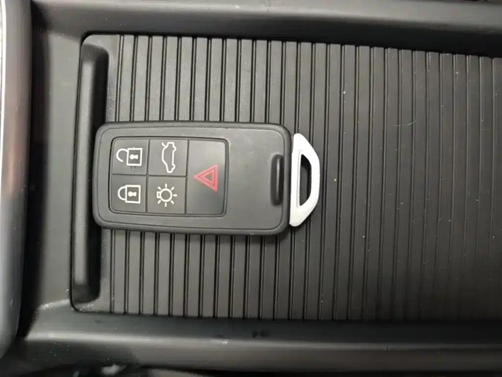 2018 Volvo V40 T3 Smart Edition — миниатюра 9