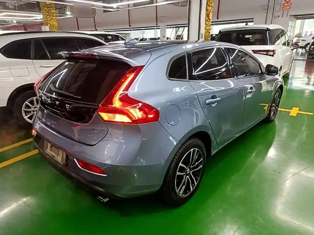 2019 Volvo V40 T3 Smart Edition — миниатюра 7