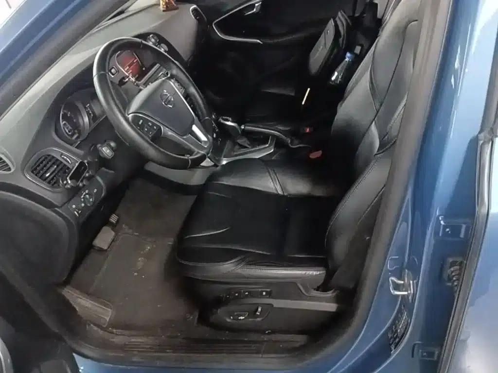 2016 Volvo V40 T3 Smart Edition — миниатюра 15